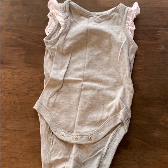 Bodysuits - Picture 3 of 3